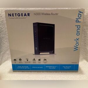 Netgear N300 Wireless Router With Original Box, Plug, Ethernet Cable Set Up Disk